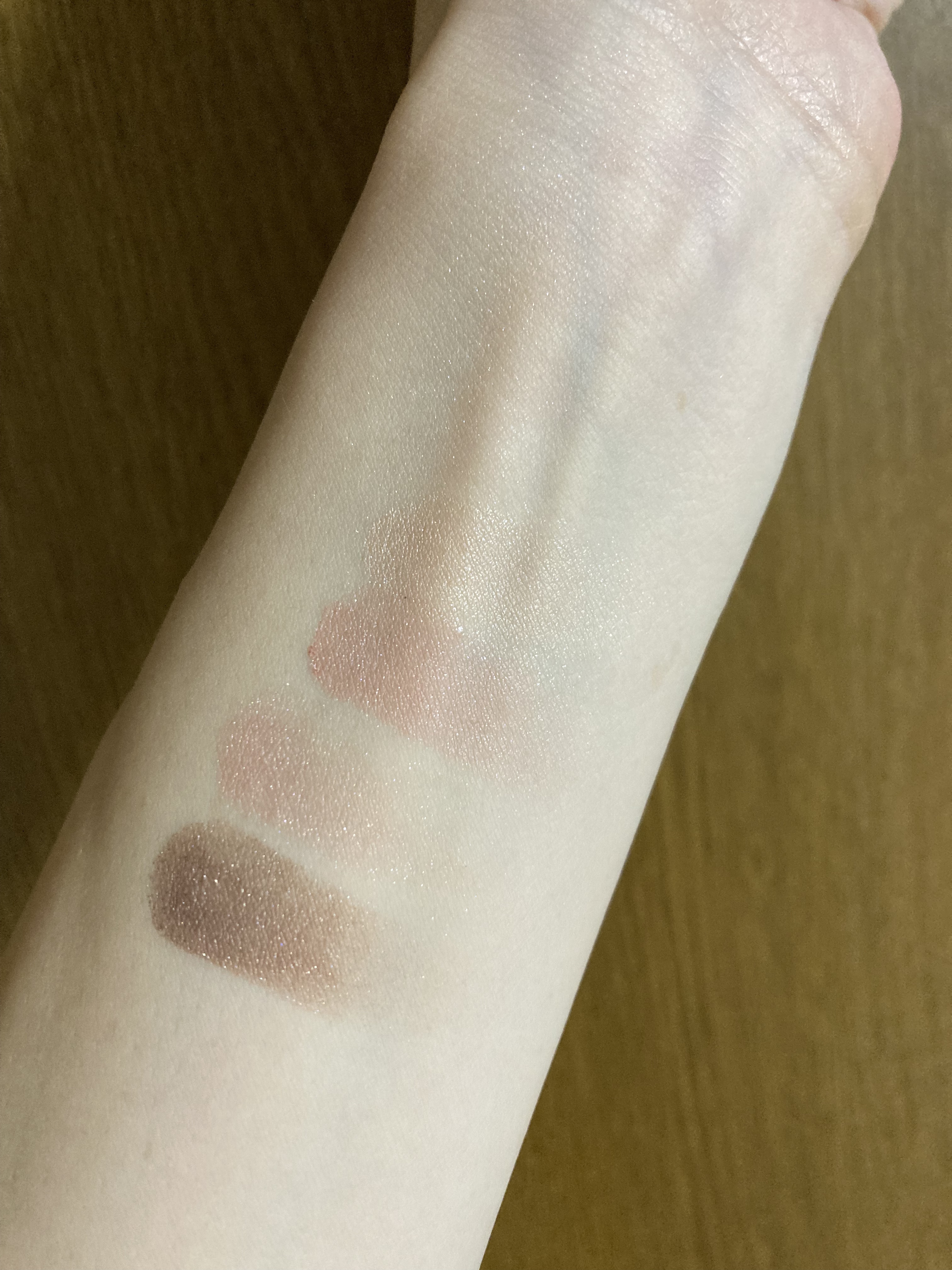 フォートーンズスタイリングアイズ/オルビス/パウダーアイブロウを使ったクチコミ（3枚目）