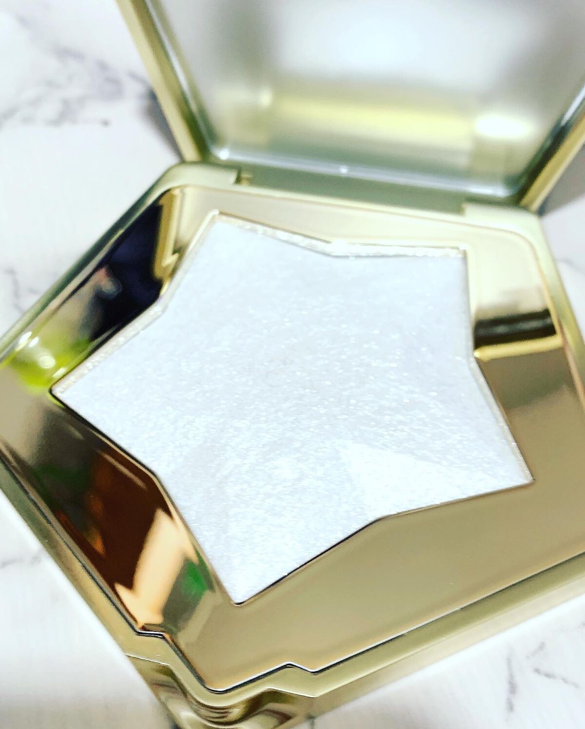 スターダストダイヤモンドハイライトパウダー/PERFECT DIARY/パウダーハイライトを使ったクチコミ(1枚目)