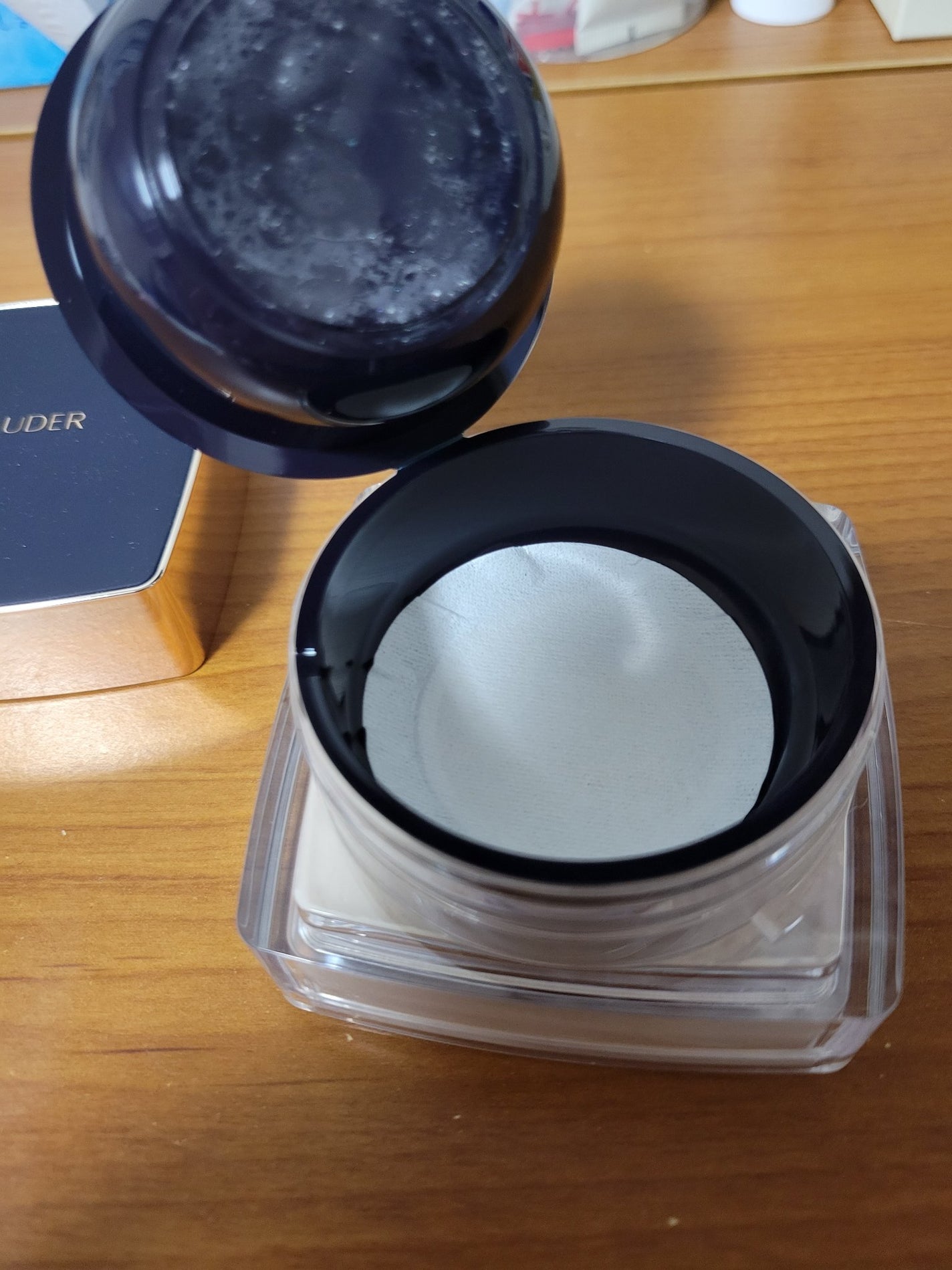 ダブル ウェア シアー フラッタリー ルース パウダー/ESTEE LAUDER/ルースパウダーを使ったクチコミ(2枚目)