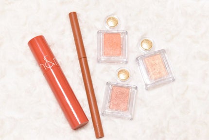 シャドーカスタマイズ/MAJOLICA MAJORCA/単色アイシャドウを使ったクチコミ(2枚目)