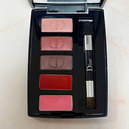 試してみた】Dior ミニメイクアップパレットのリアルな口コミ 試してみた】Dior ミニメイクアップパレットのリアルな口コミ