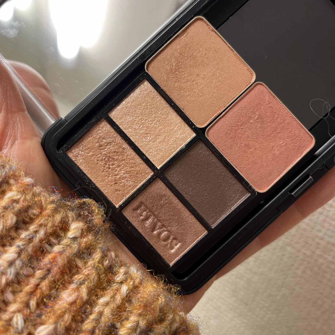 ミネラルクラッシィシャドー/エトヴォス/アイシャドウパレットを使ったクチコミ(1枚目)