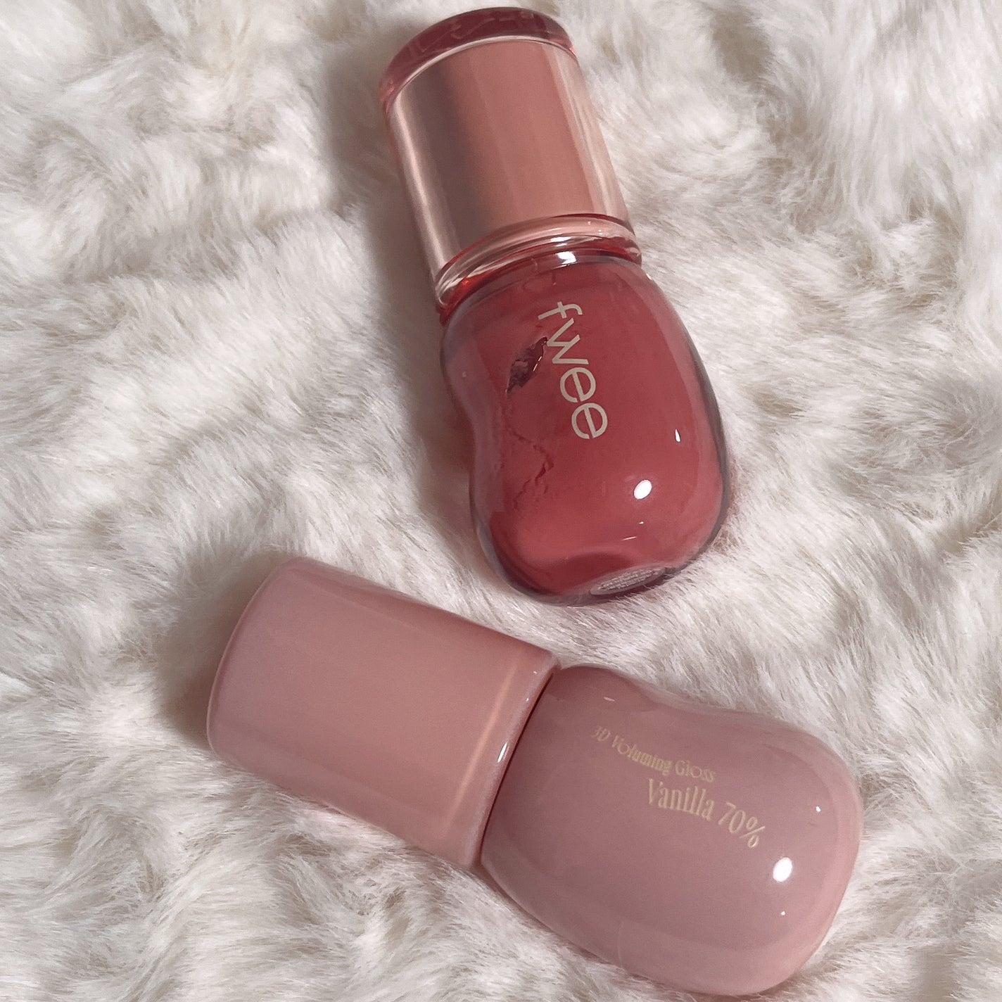 フィー 3Dボリューミンググロス/fwee/リップグロスを使ったクチコミ(1枚目)