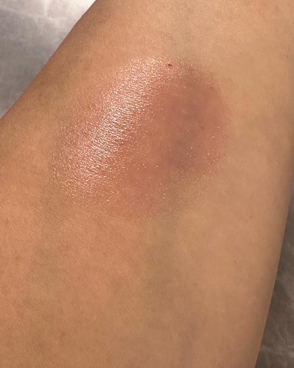 グロー プレイ テンダートーク リップ バーム/M・A・C/リップバームを使ったクチコミ(3枚目)