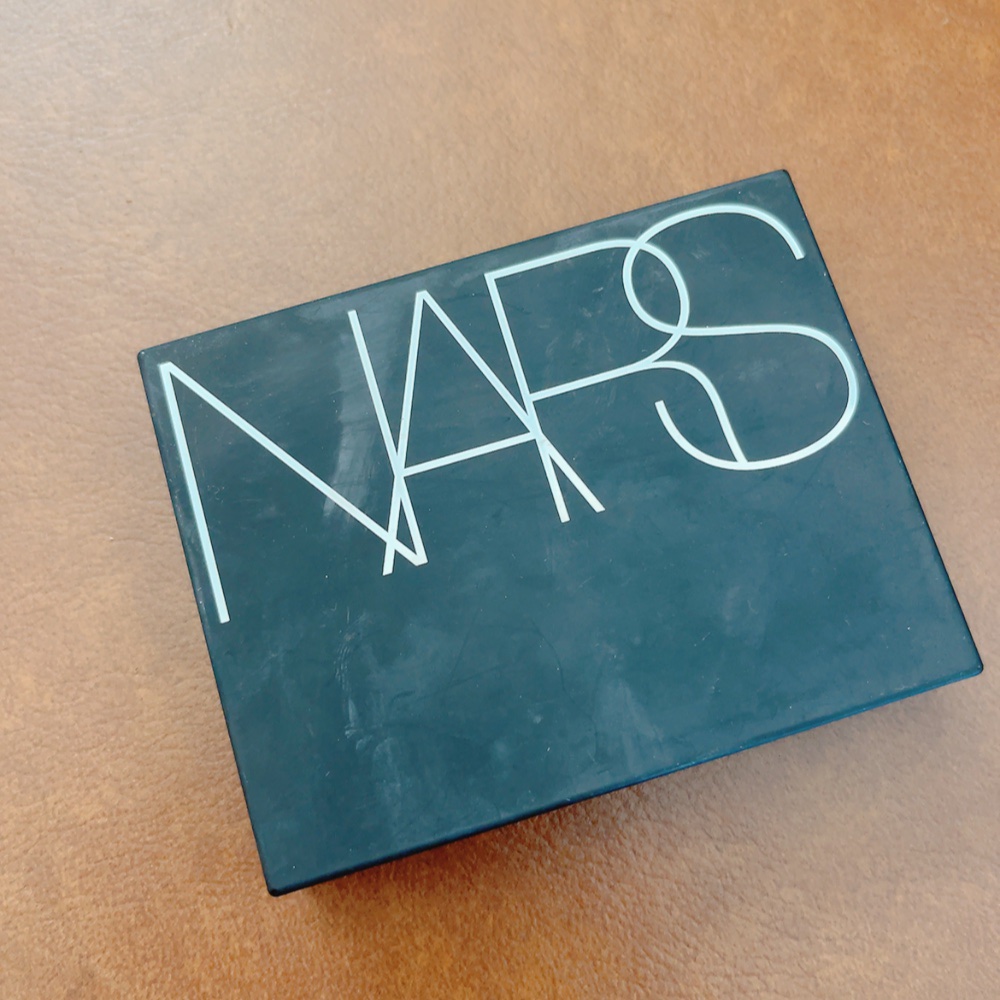 ライトリフレクティングセッティングパウダー　プレスト　N/NARS/プレストパウダーを使ったクチコミ（2枚目）