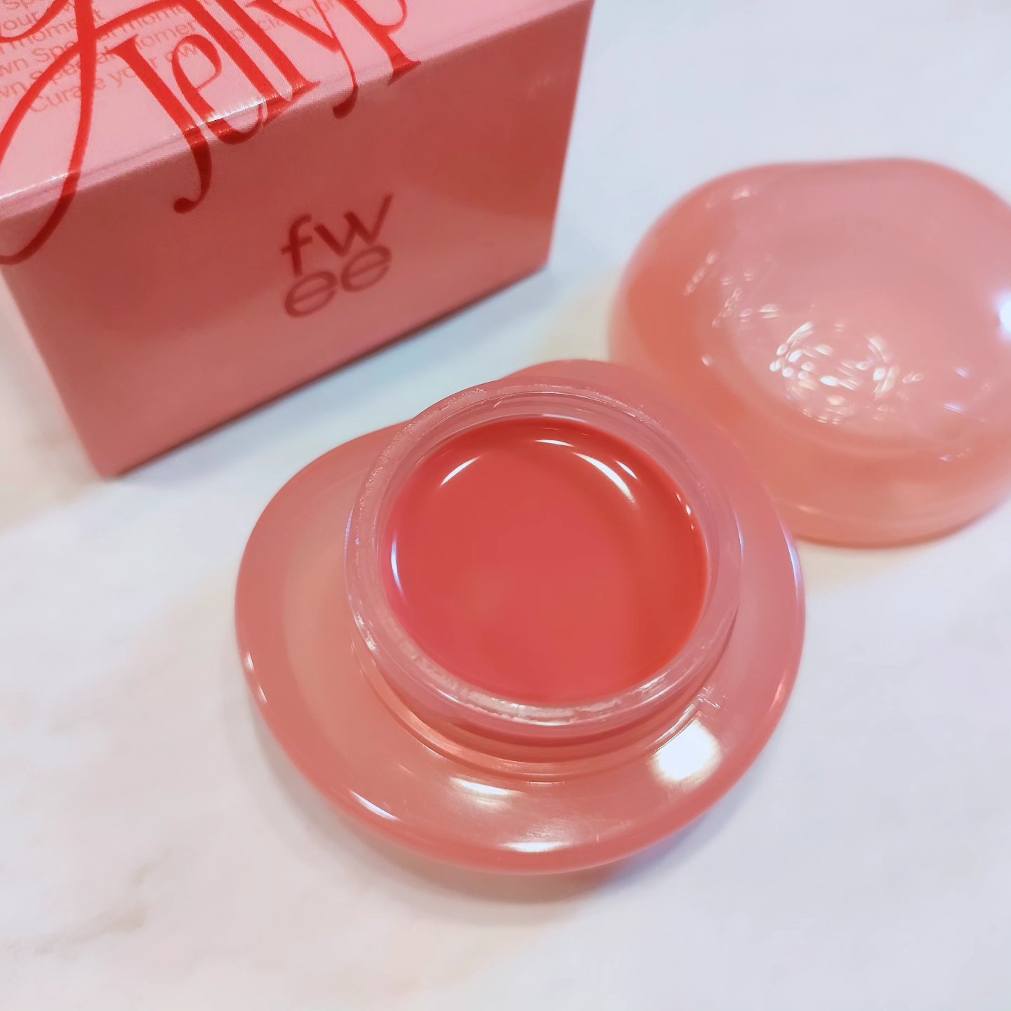 フィー リップアンドチーク グローイジェリーポット/fwee/リップグロスを使ったクチコミ（3枚目）