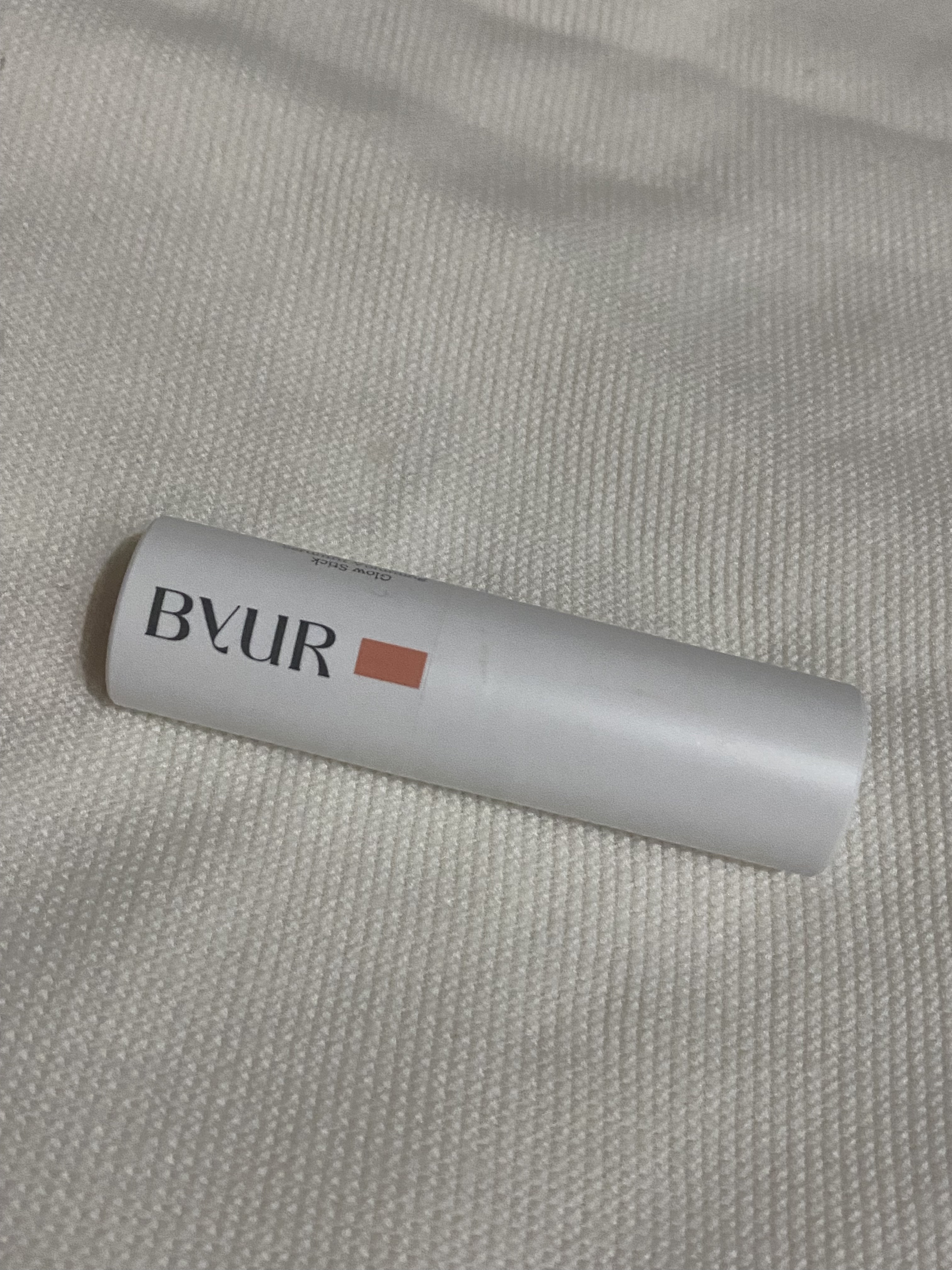 セラムフィット ボリューミング グロースティック 01 メロウ/ByUR/ジェル・クリームチークを使ったクチコミ（1枚目）