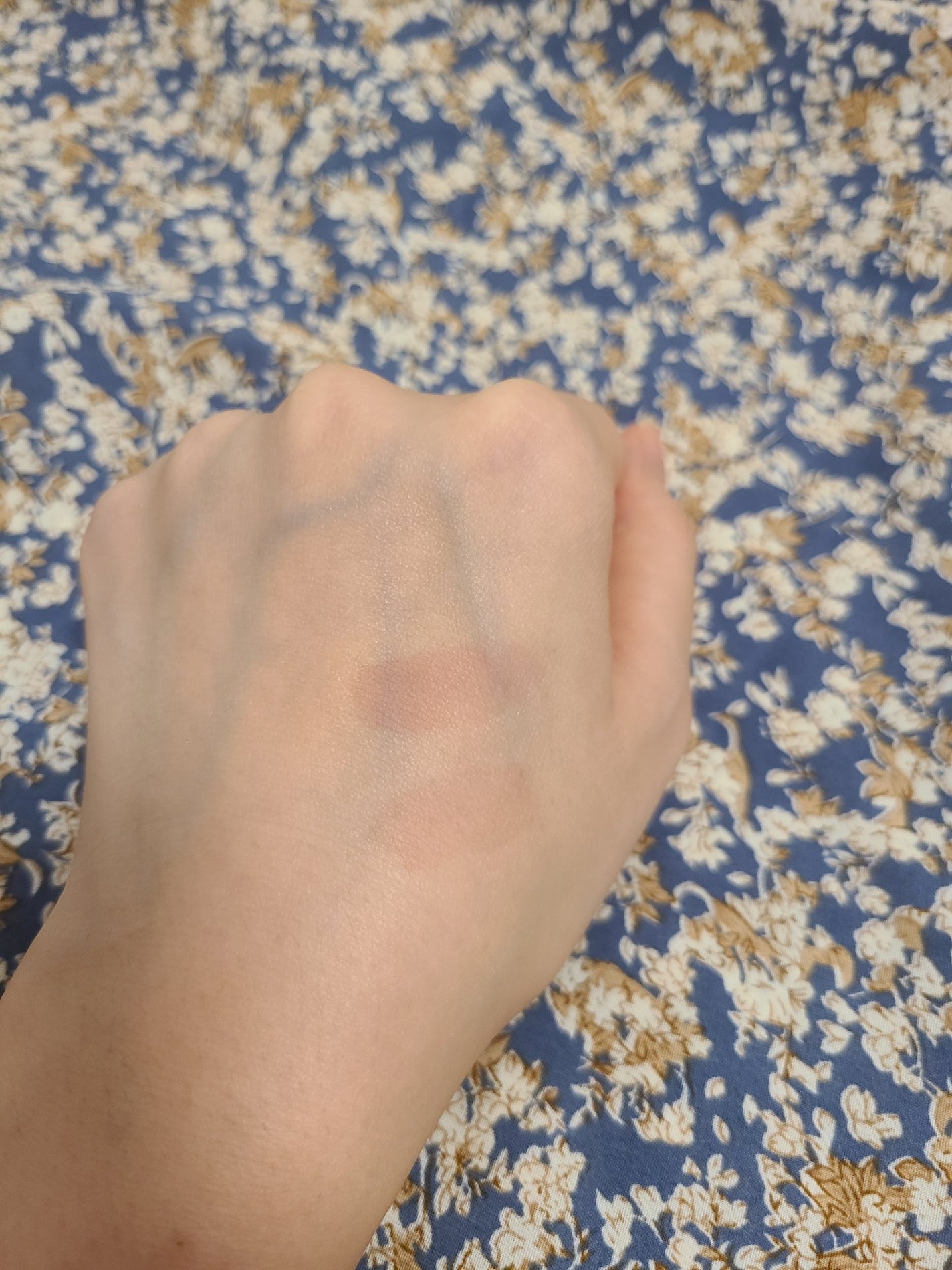 ロウグロウジェルティント/hince/リップティントを使ったクチコミ(2枚目)