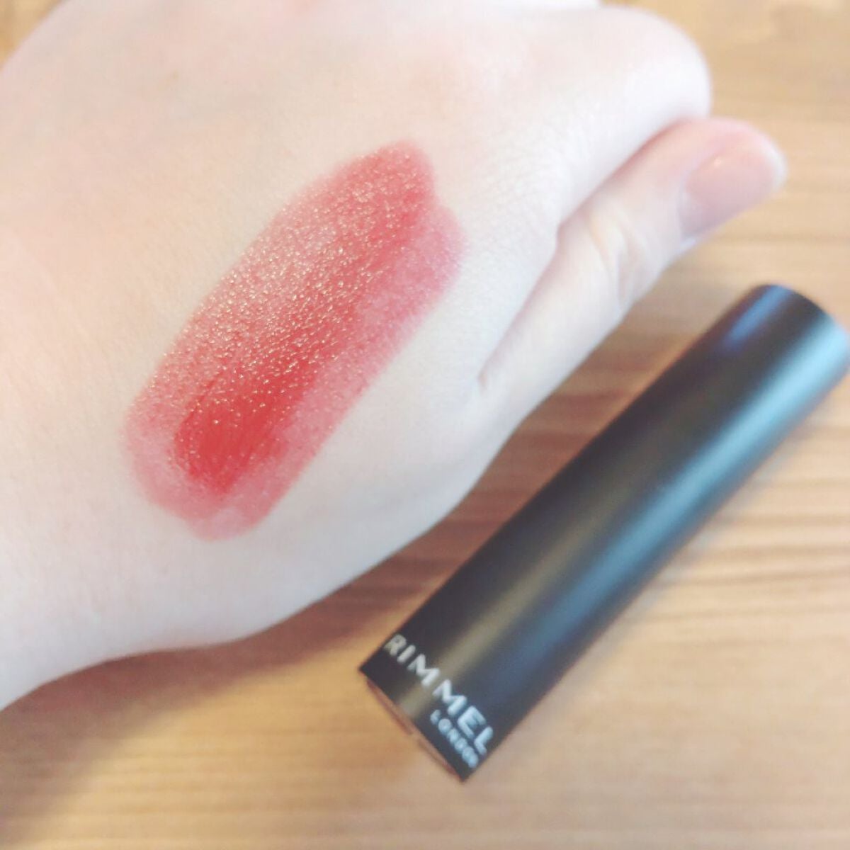 ラスティング フィニッシュ オイルモイスト ティント C/リンメル ロンドン/リップティントを使ったクチコミ(2枚目)