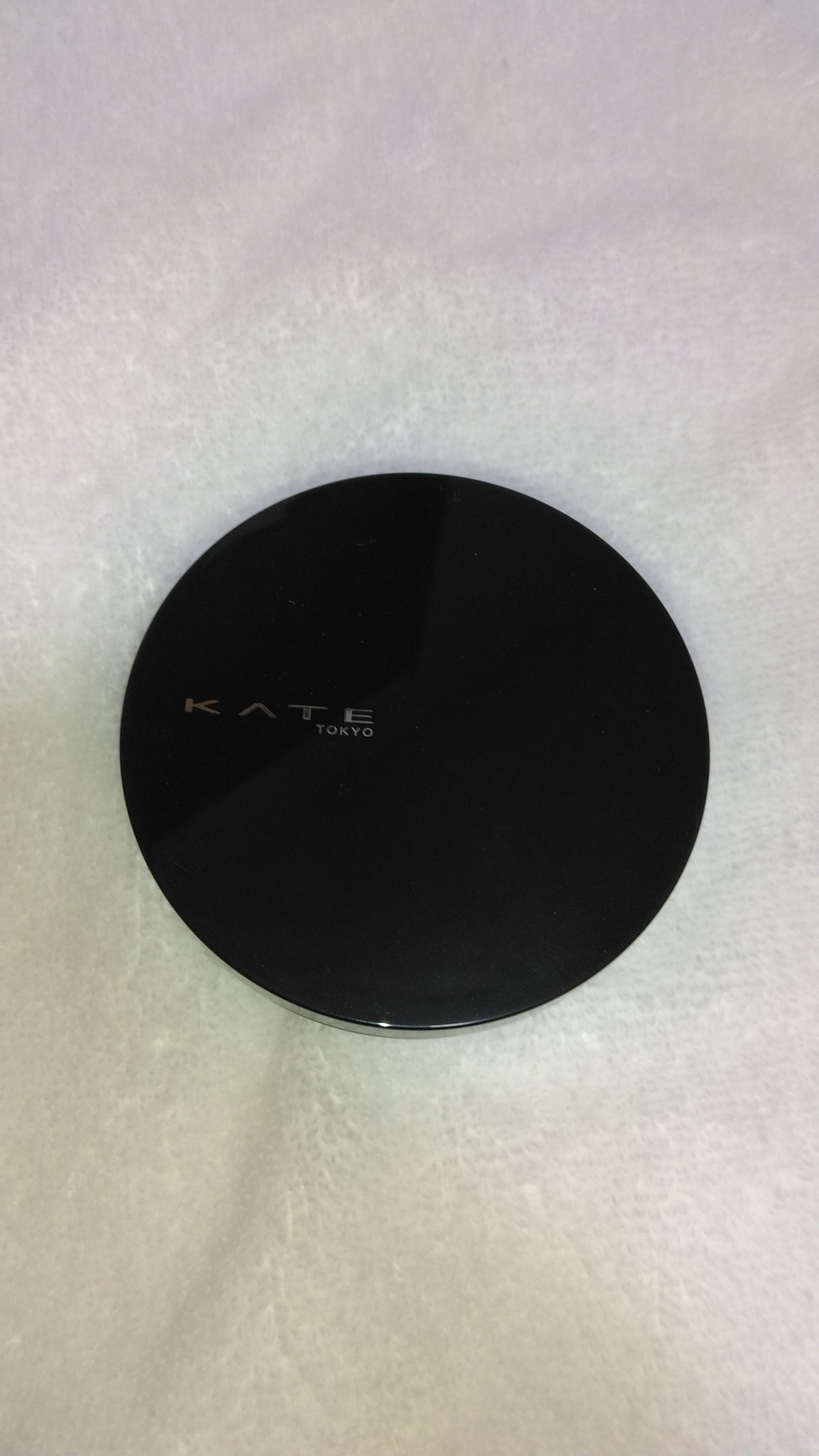 ムーンプレストブライトパウダー ケース/KATE/プレストパウダーを使ったクチコミ（1枚目）