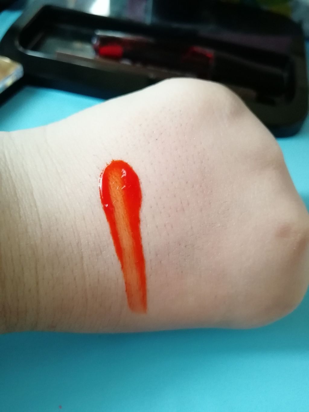 カラフルアイシャドウ/DAISO/アイシャドウパレットを使ったクチコミ(4枚目)