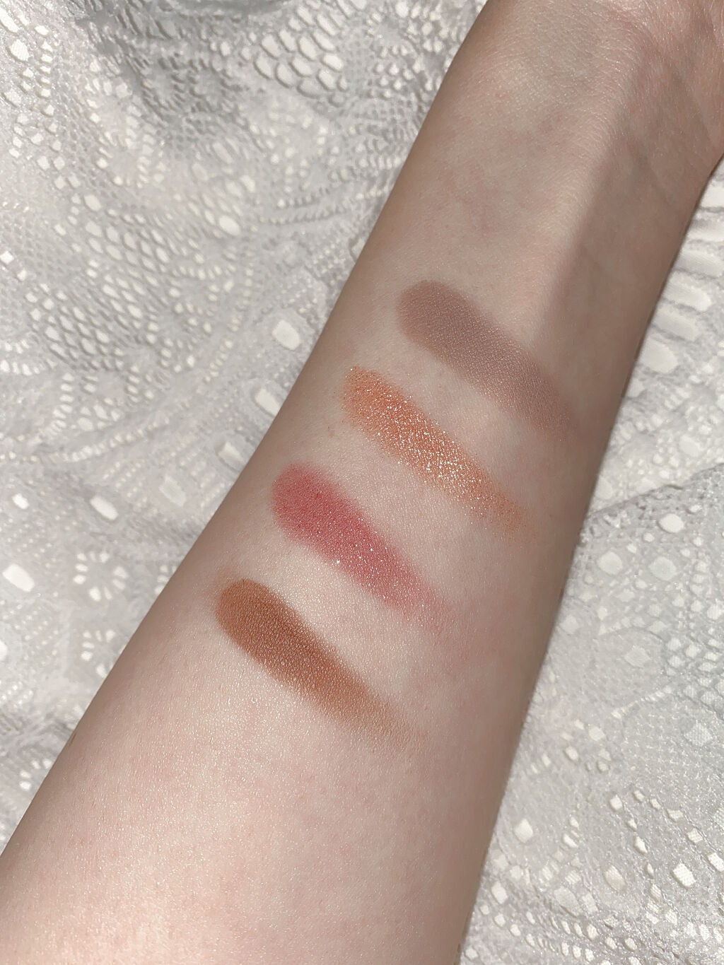 Venus Marble アイシャドウキャットシリーズ/Venus Marble/アイシャドウパレットを使ったクチコミ(4枚目)