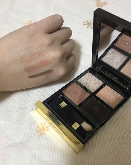 アイ カラー クォード/TOM FORD BEAUTY/アイシャドウパレットを使ったクチコミ(3枚目)