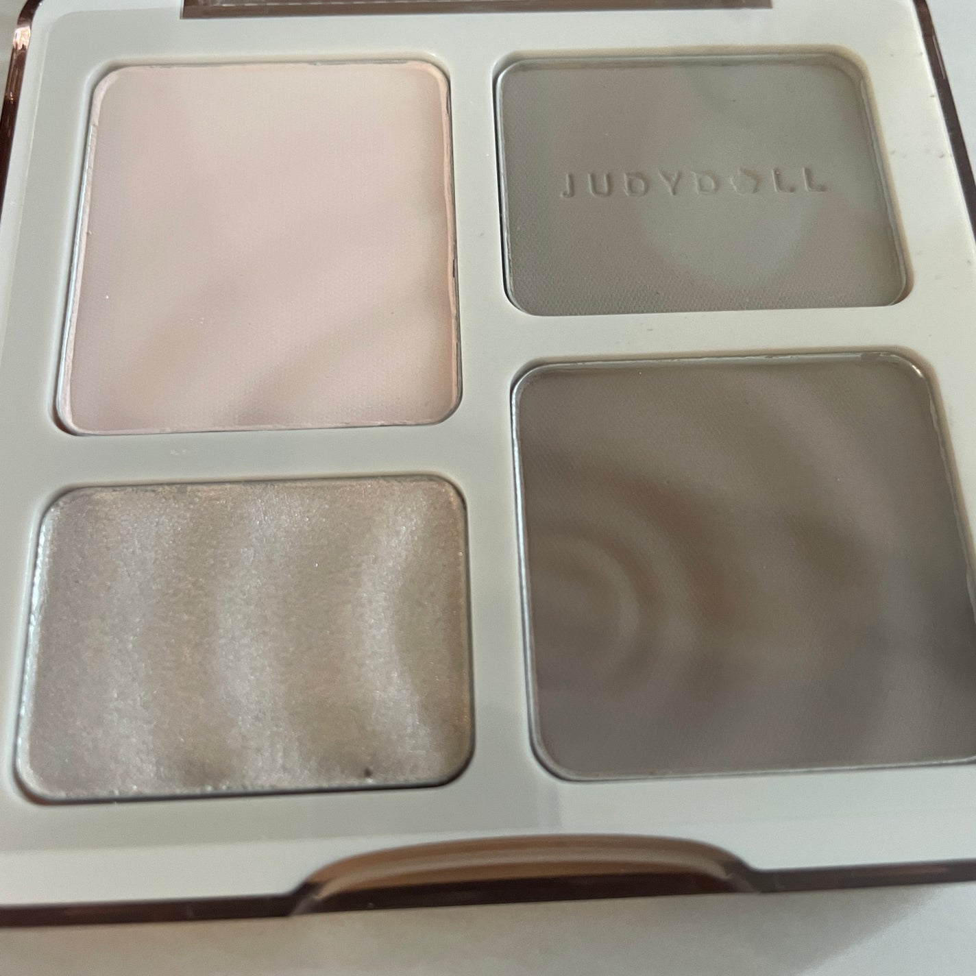 JUDYDOLL メリハリマスターパレット/JUDYDOLL/パウダーハイライトを使ったクチコミ(2枚目)