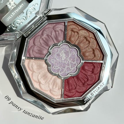 ジルスチュアート ブルームクチュール アイズ ジュエルドブーケ/JILL STUART/アイシャドウパレットを使ったクチコミ(4枚目)