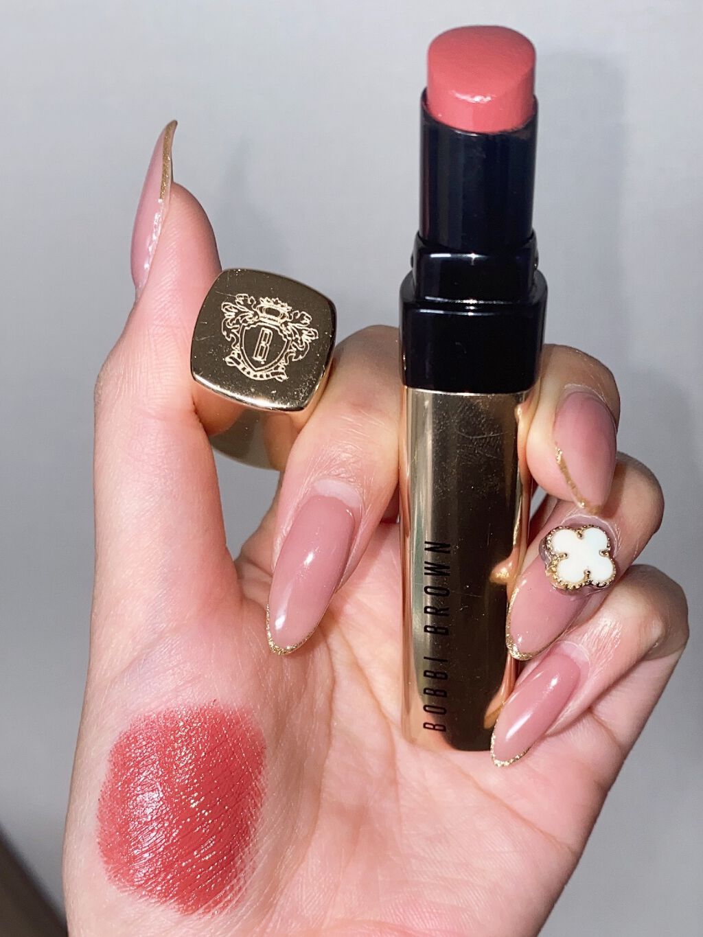 リュクス シャイン インテンス リップスティック/BOBBI BROWN/口紅を使ったクチコミ（2枚目）