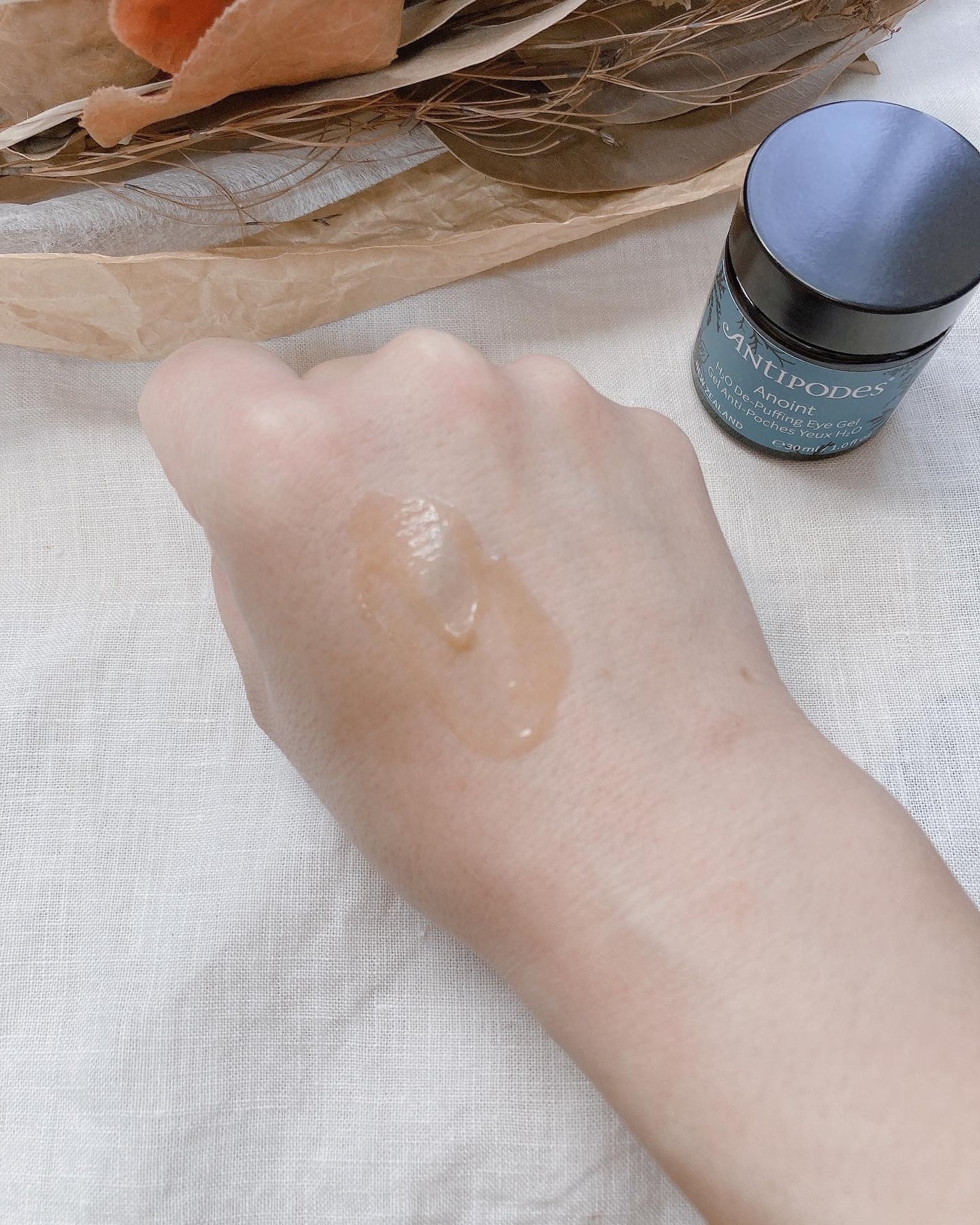 アノイント H2O ディパッフィング アイジェル/Antipodes/アイケア・アイクリームを使ったクチコミ(4枚目)