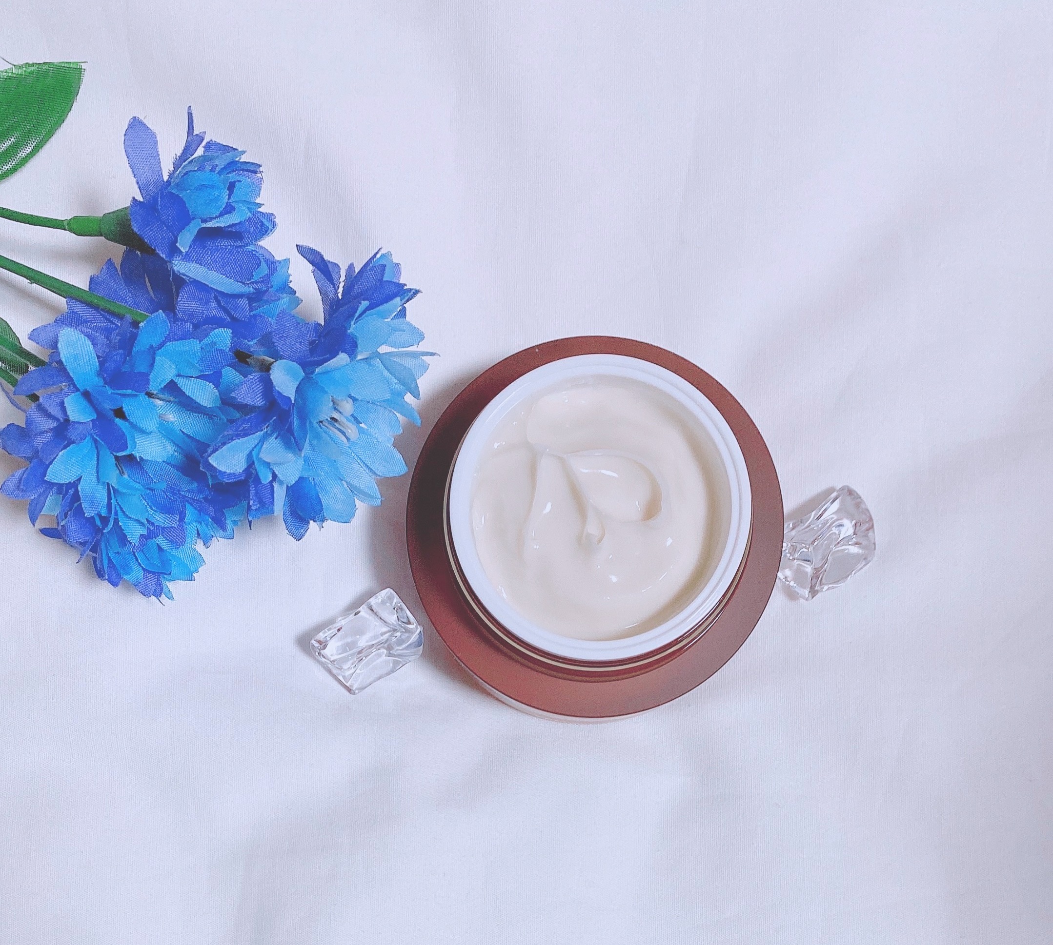 ベラ アルティメットエージ ネッククリーム/VELLA/フェイスクリームを使ったクチコミ（2枚目）