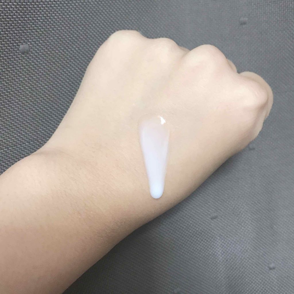  リフレッシュプラス ホワイトニング ボディミルク/ニベア/ボディミルクを使ったクチコミ（2枚目）