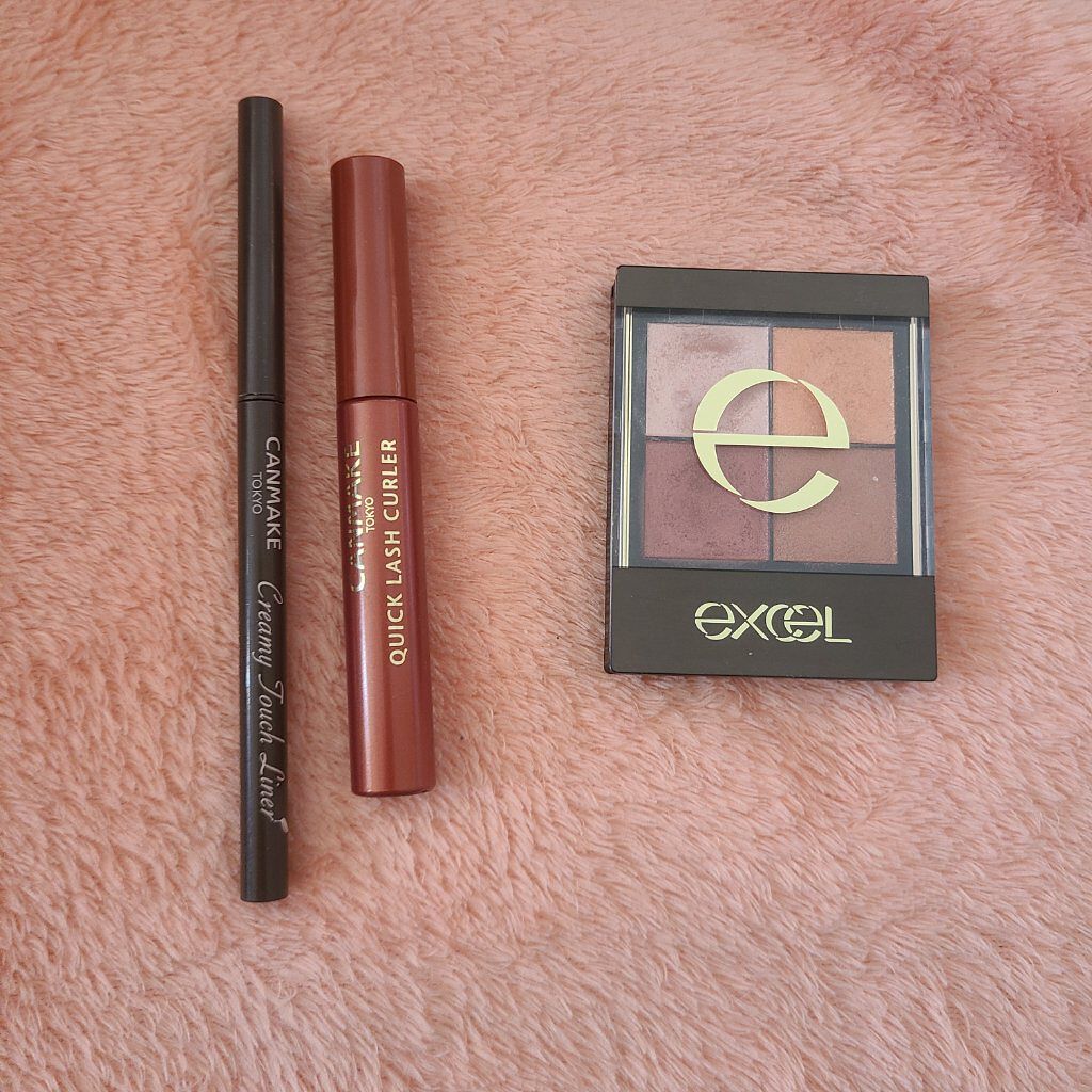 リアルクローズシャドウ/excel/アイシャドウパレットを使ったクチコミ（1枚目）