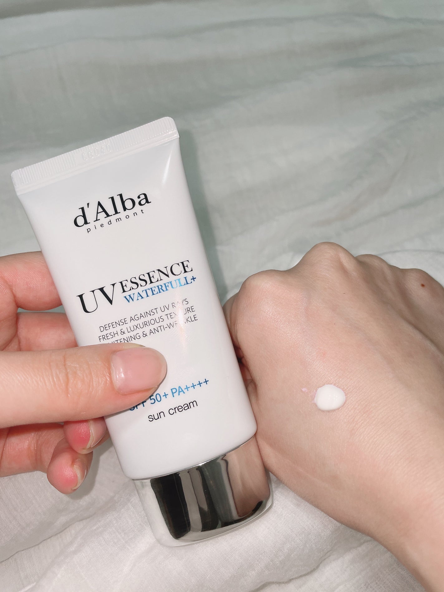 ダルバ ウォータフル エッセンス サンクリーム/ダルバ/日焼け止めクリームを使ったクチコミ(2枚目)