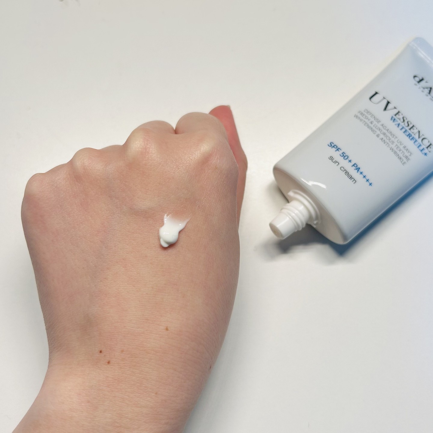 ダルバ ウォータフル エッセンス サンクリーム/ダルバ/日焼け止めクリームを使ったクチコミ（3枚目）