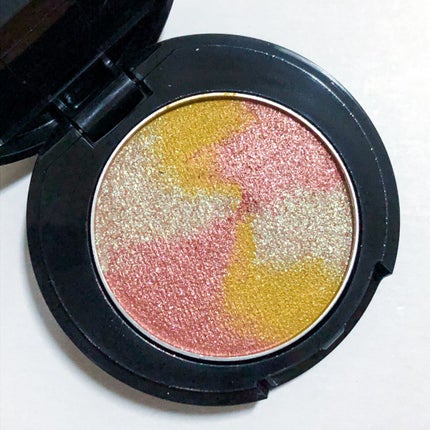 KATE 魂コレクション レアマーブルカラー/KATE/アイシャドウパレットを使ったクチコミ(4枚目)