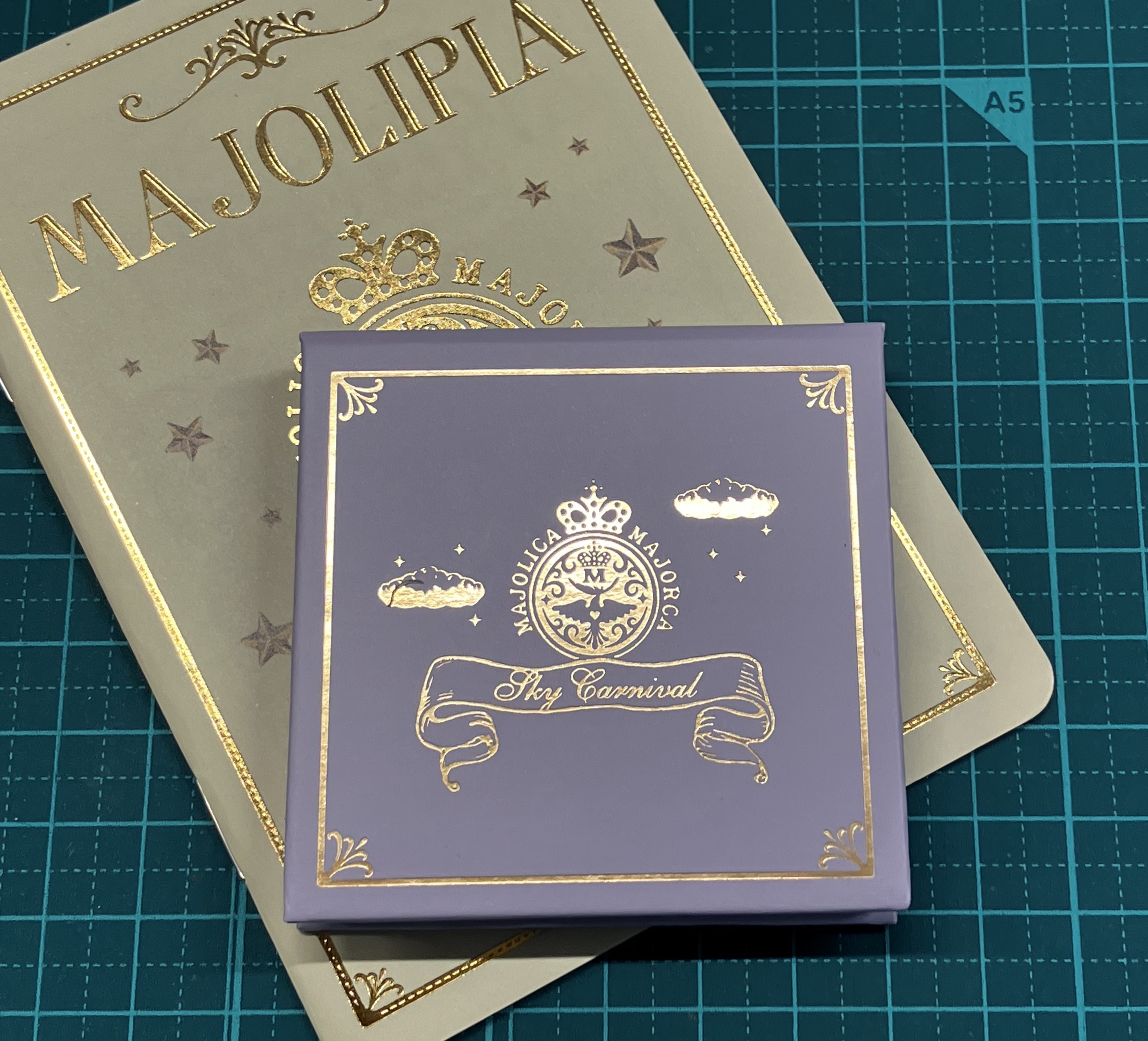 シャドーフラッシュ  PK221 「蜃気楼カルーセル」/MAJOLICA MAJORCA/アイシャドウパレットを使ったクチコミ（1枚目）