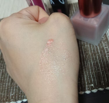 リキッドハイライター/NARS/リキッドハイライトを使ったクチコミ（3枚目）