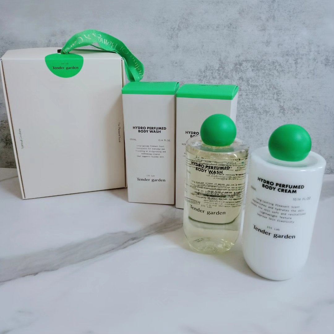 みぃ on LIPS 「かわいすぎる♡ボディウォッシュ&ボディクリーム@15bako様..」(2枚目)