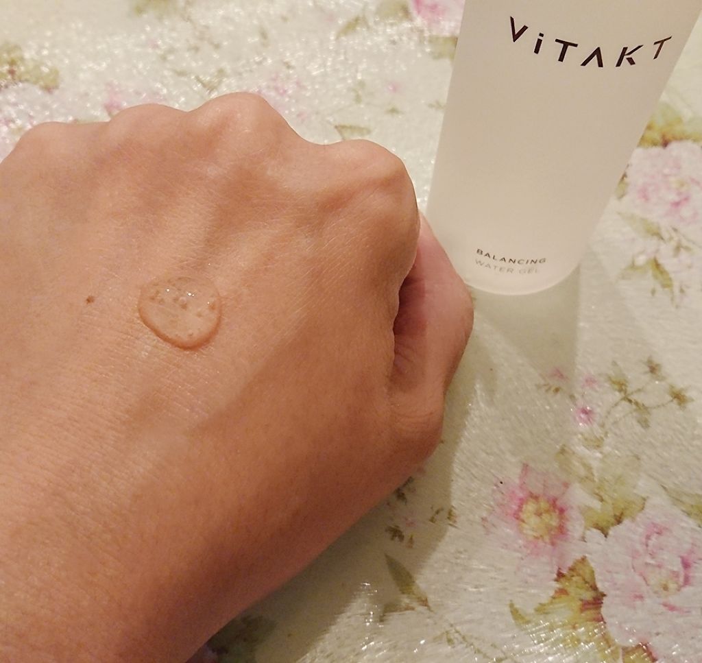 バランシングウォータージェル/ViTAKT/オールインワン化粧品を使ったクチコミ(3枚目)