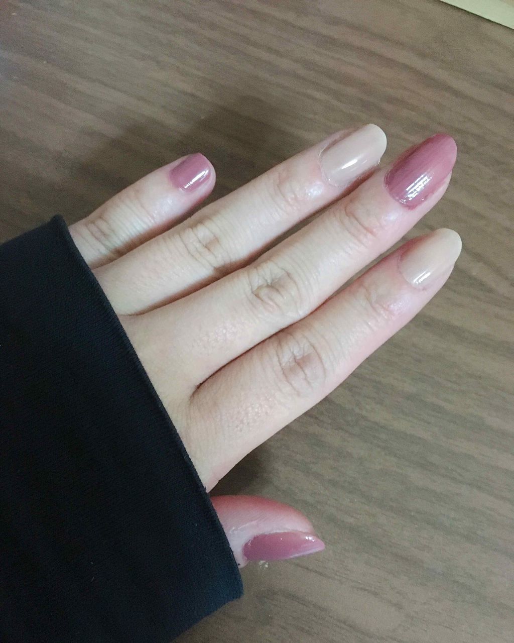 ネイルホリック Classic color/ネイルホリック/マニキュアを使ったクチコミ（2枚目）