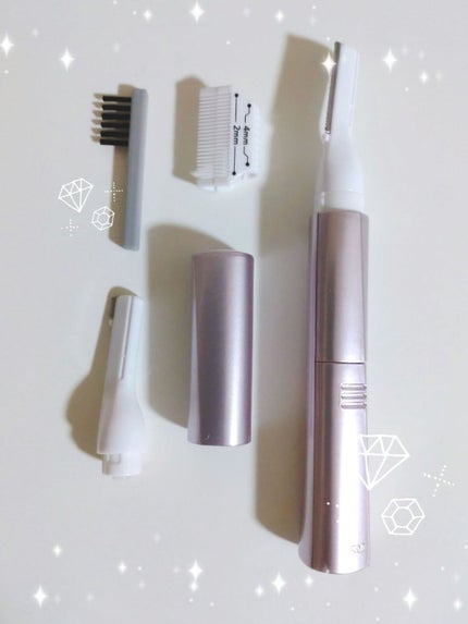 クシ付きマユトリマー(女性用)/貝印/シェーバーを使ったクチコミ(2枚目)