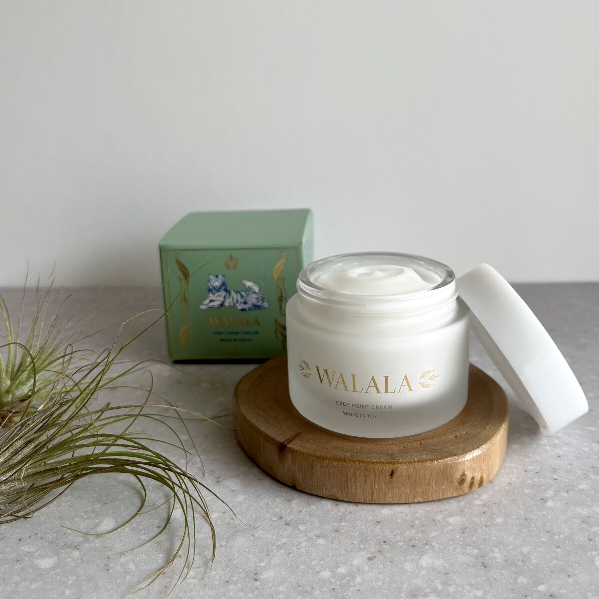 CBD ポイントクリーム/WALALA/フェイスクリームを使ったクチコミ（1枚目）