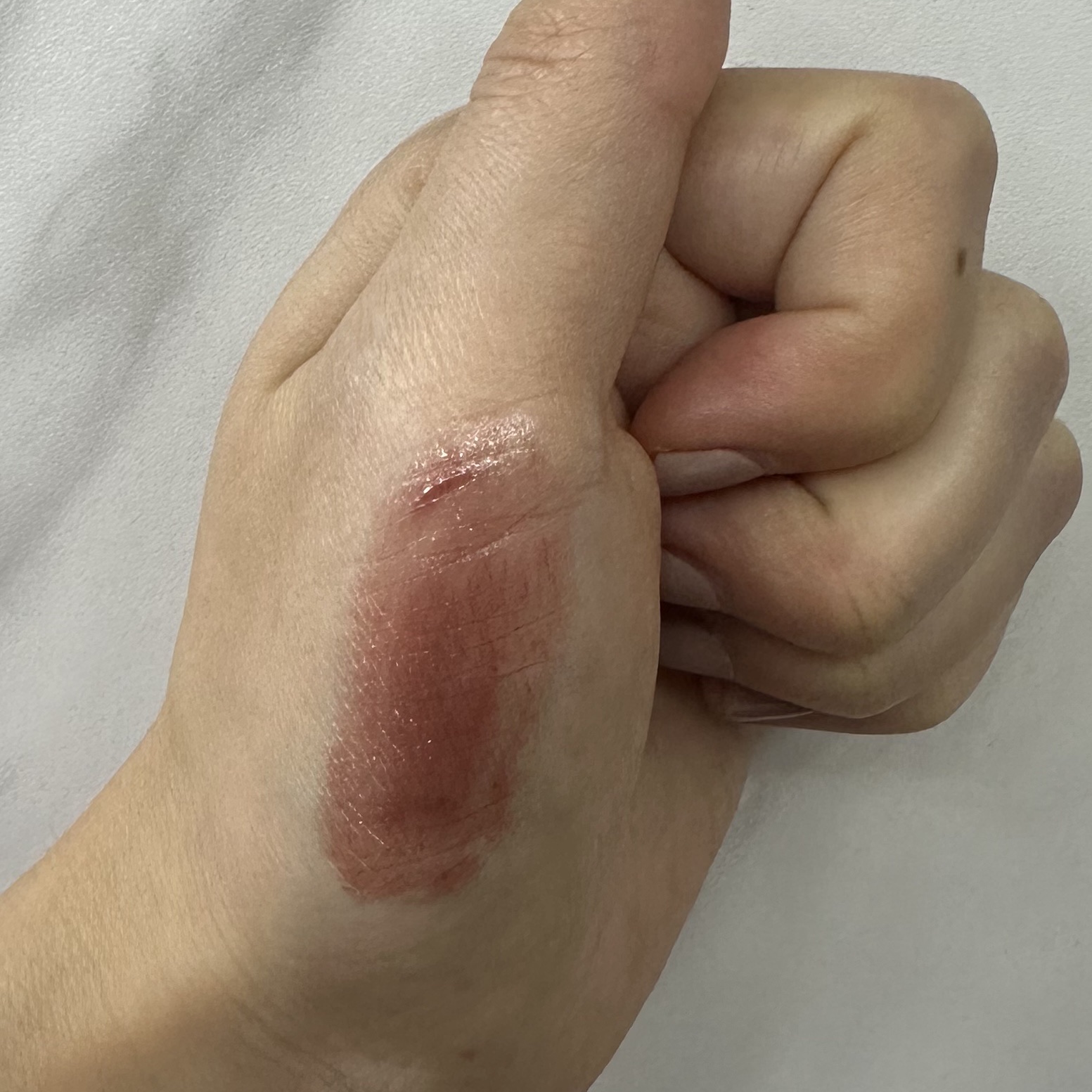 シアーティンテッドスティック 05 ダッチココア(DUTCH COCOA)/rom&nd/口紅を使ったクチコミ（2枚目）