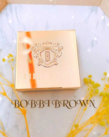 BOBBI BROWN
リュクスアイシャドウ
リッチラスター
04メタルローズ

めちゃくちゃキレイなアイシャドウです！
単色アイシャドウでこのお値段…
なかなか手を出せなかった😂

アウトレットで見つ