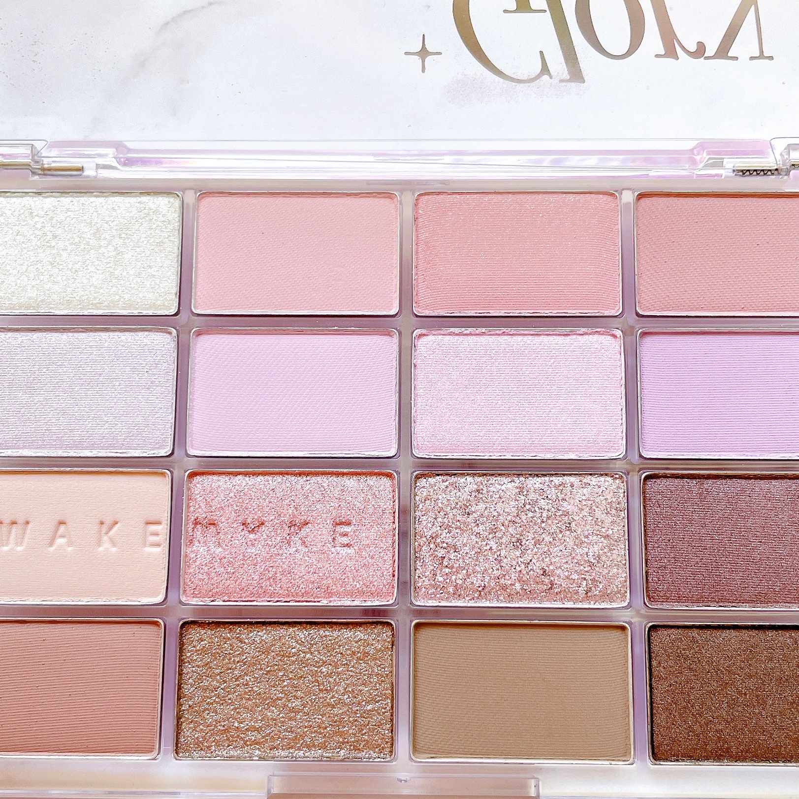 ソフトブラーリングアイパレット/wakemake/アイシャドウパレットを使ったクチコミ（3枚目）