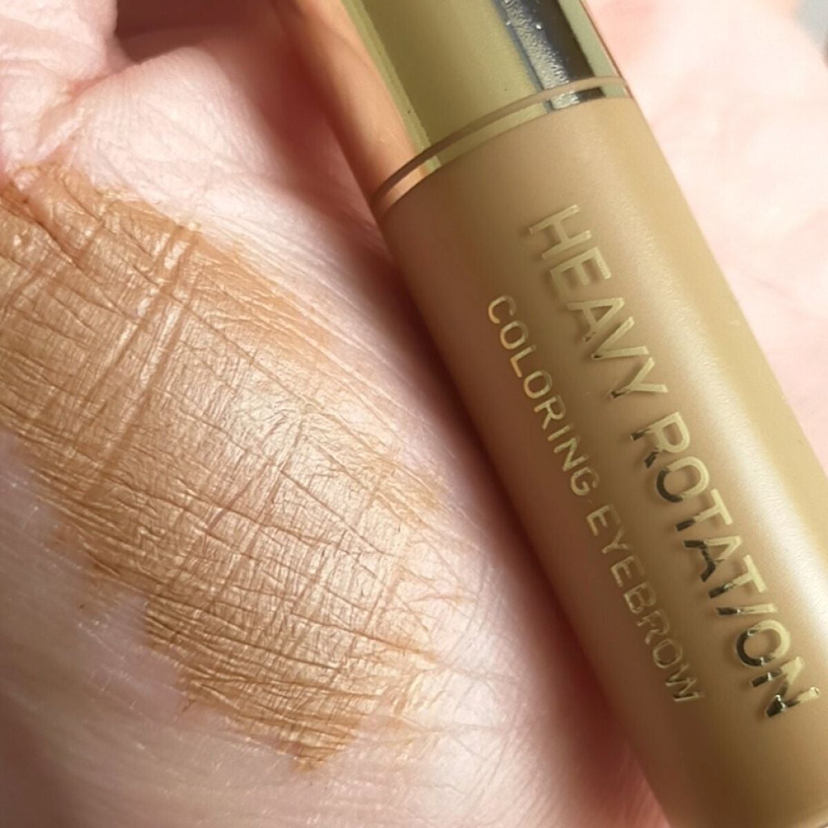 カラーリングアイブロウ/ヘビーローテーション/眉マスカラを使ったクチコミ(2枚目)
