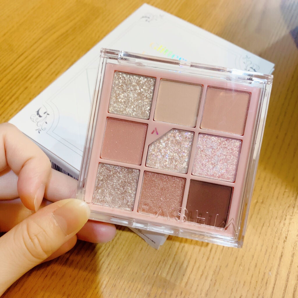 グリッターペディアアイパレット/unleashia/アイシャドウパレットを使ったクチコミ(3枚目)
