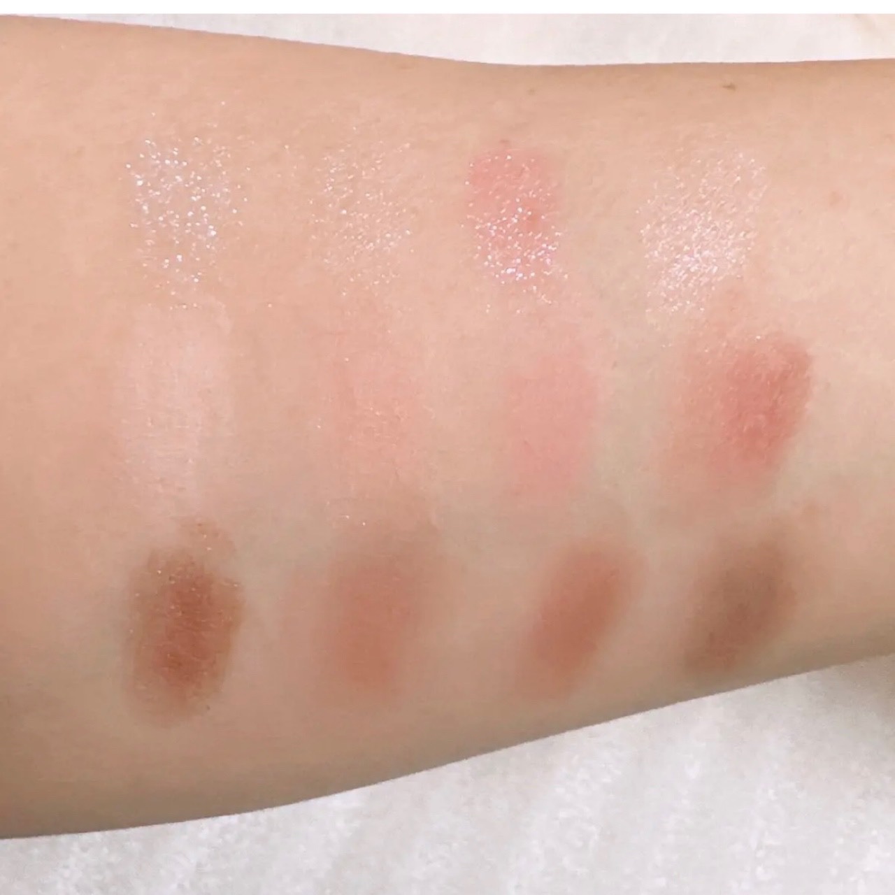 ホーリーモリーレイヤーパレット 06 プラムダイブ/HAKIT/アイシャドウパレットを使ったクチコミ（3枚目）