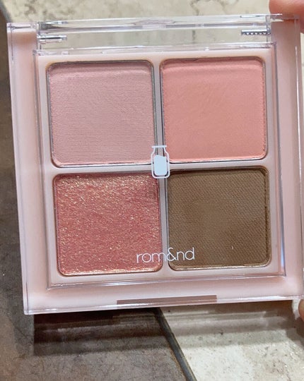 ベターザンアイズ/rom&nd/アイシャドウパレットを使ったクチコミ(3枚目)