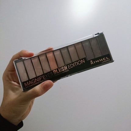 マグニファイズ アイコントゥアリング パレット N/リンメル ロンドン/アイシャドウパレットを使ったクチコミ(1枚目)