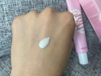 ウォーターメロン パンチ カミング サンスクリーン / スイカサンクリーム / SPF 50+ PA++++  /ビューランチ/日焼け止めクリームを使ったクチコミ(4枚目)