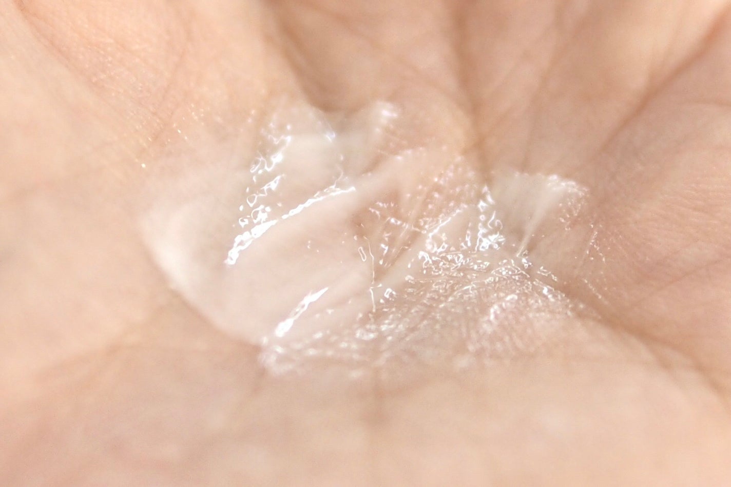 シルクハダ フェイスクリーム/En beaute/フェイスクリームを使ったクチコミ(4枚目)