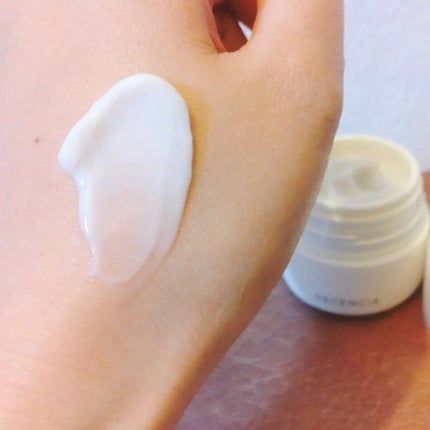 ディセンシア クリーム/DECENCIA/フェイスクリームを使ったクチコミ(4枚目)