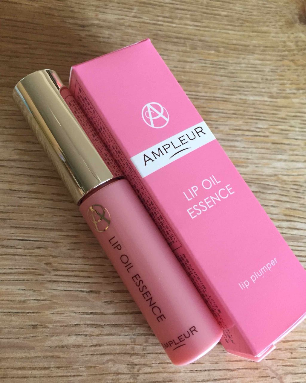 リップオイルエッセンス/アンプルール/リップケアを使ったクチコミ（3枚目）