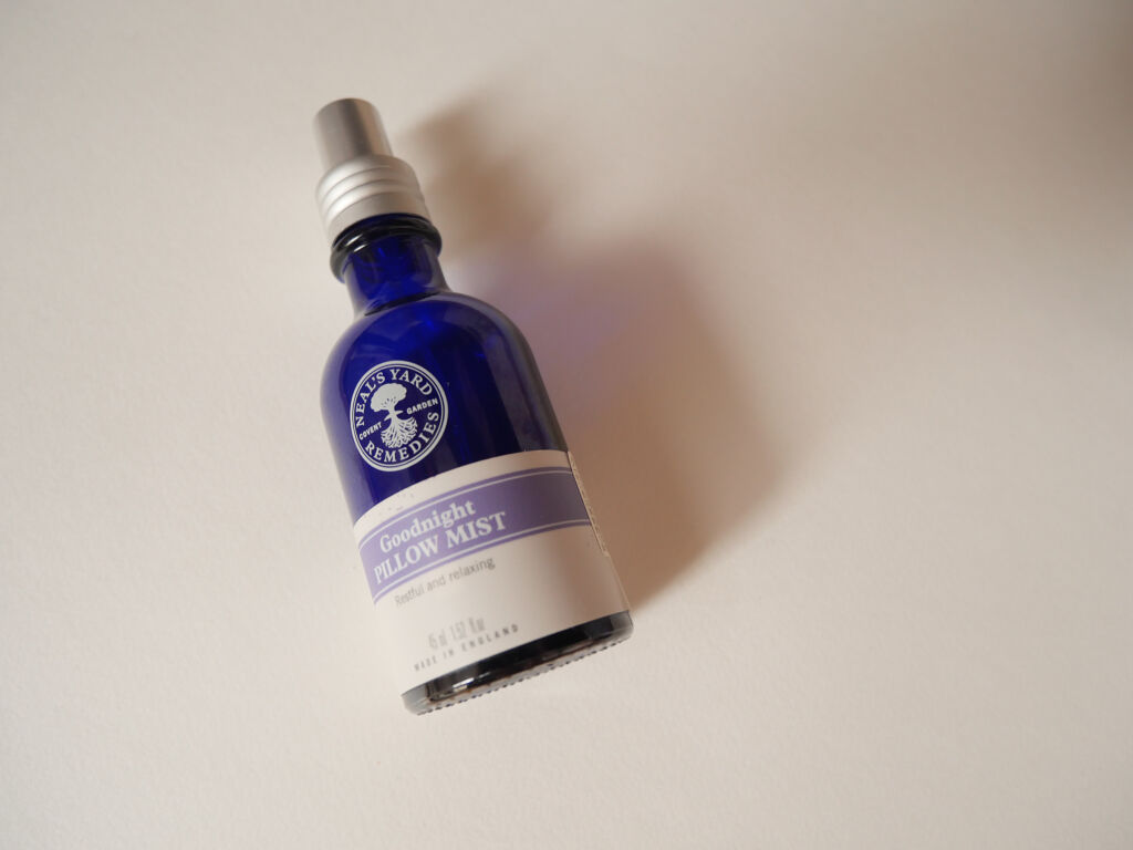 グッドナイトピローミスト/ニールズヤード レメディーズ/ファブリックミストを使ったクチコミ（2枚目）