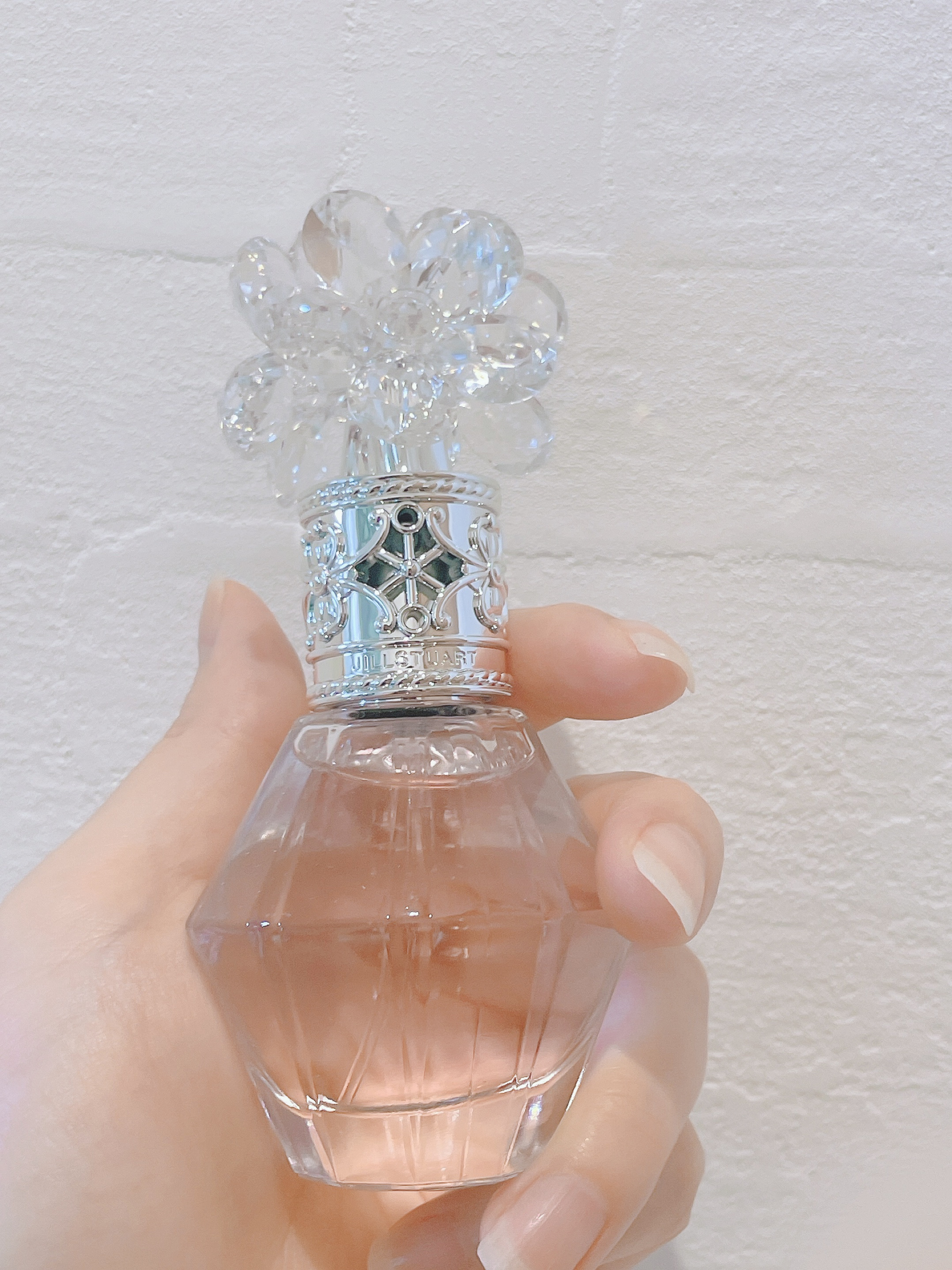 クリスタルブルーム　パフュームド ヘアミスト 30ml/JILL STUART/ヘアミストを使ったクチコミ（2枚目）