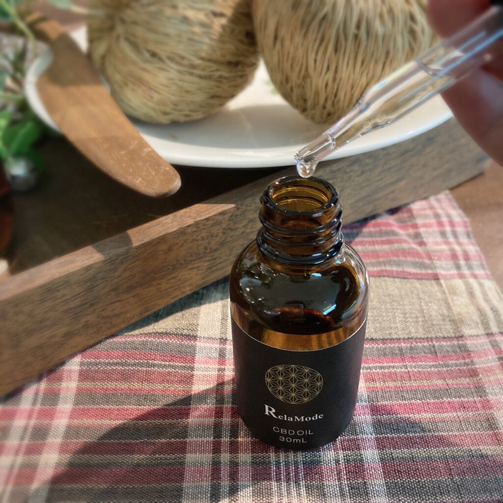 Rie_beauty on LIPS 「RelaModeCBDOIL最近、夜なかなか眠りにつかないこと..」(3枚目)