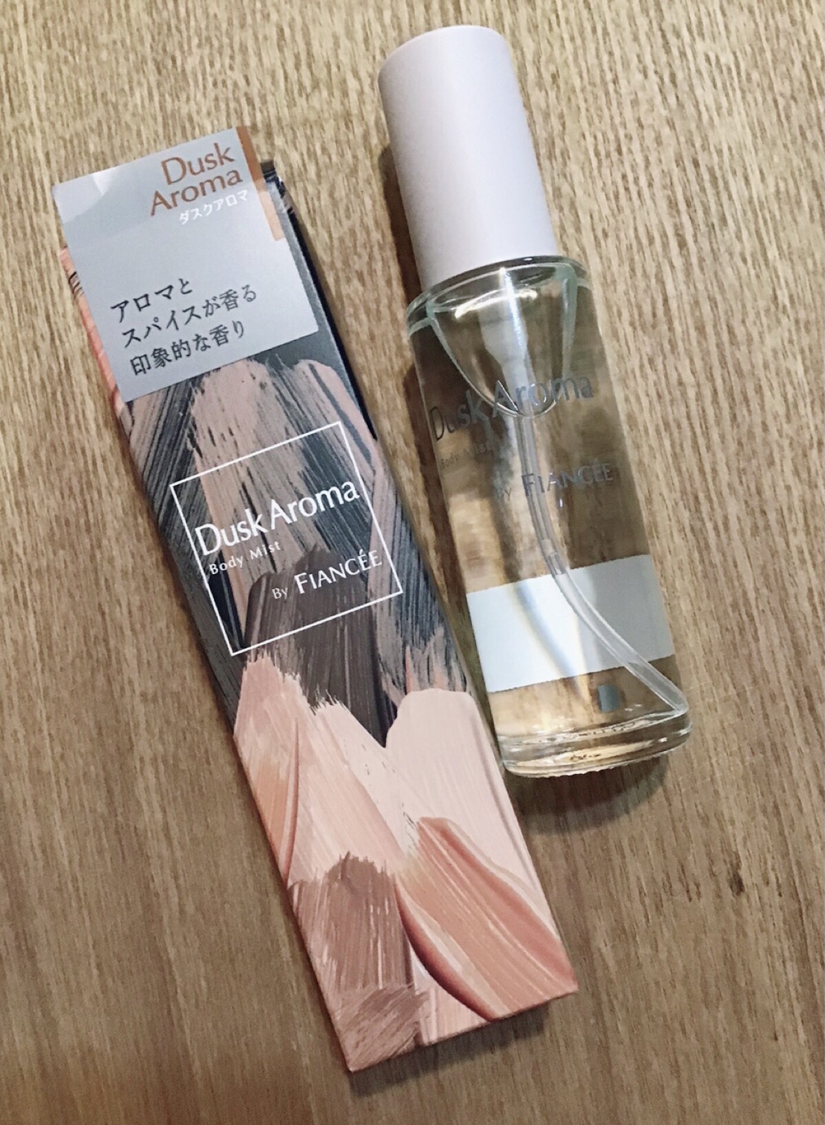 ボディミスト ダスクアロマ/フィアンセ/香水を使ったクチコミ（2枚目）